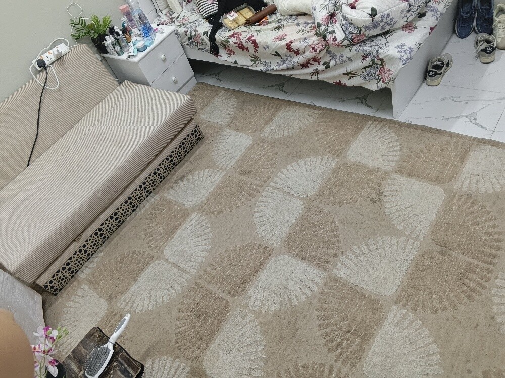 large rug - 1