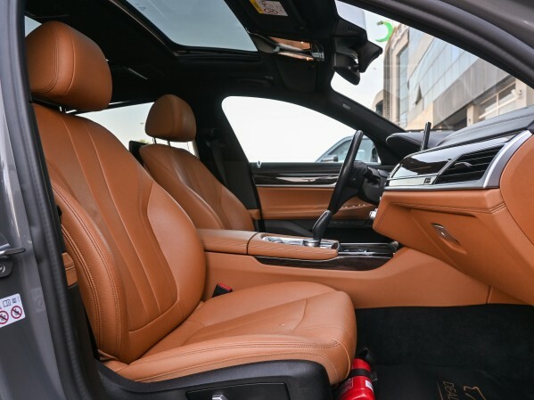 BMW 730Li. 2020 — photo 7 for sale in Qatar