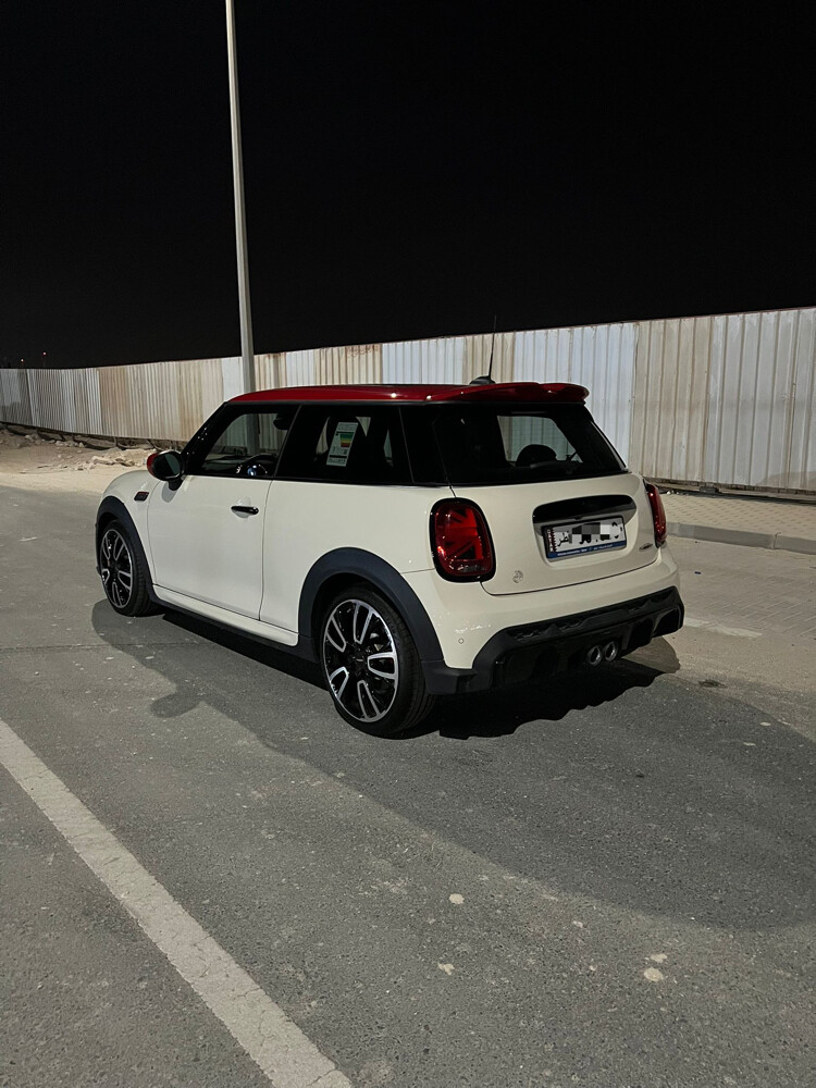 For Sale Mini Cooper JCW 2023 — photo 5 for sale in Qatar