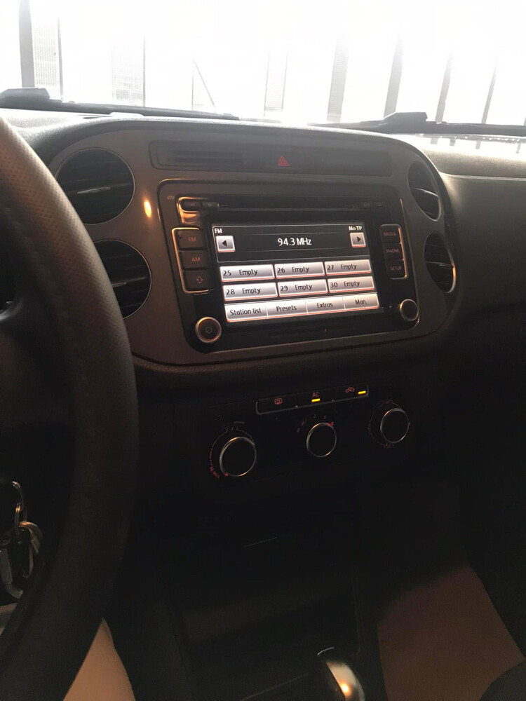 For sale 2012 Volkswagen Tiguan - 5