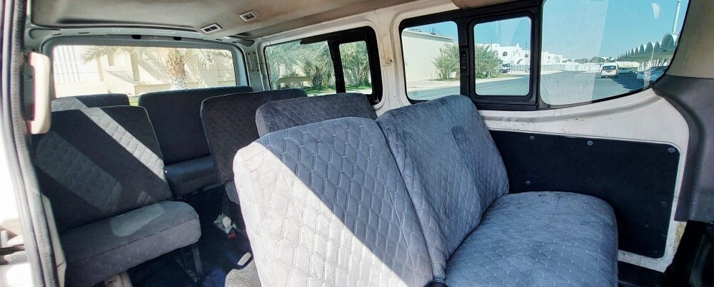 NISSAN URVAN - 13