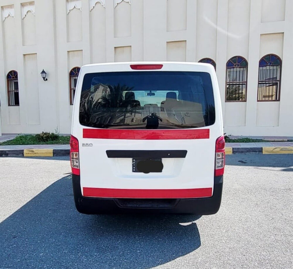 NISSAN URVAN - 5