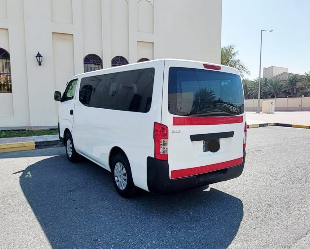 NISSAN URVAN - 4