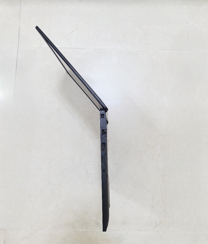 Dell latitude E-7490 intel i7 - 5