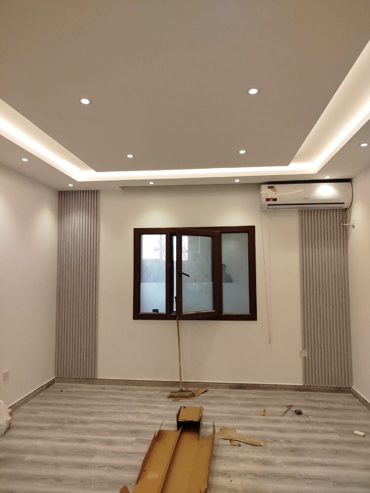 100%  finishing painter - 13