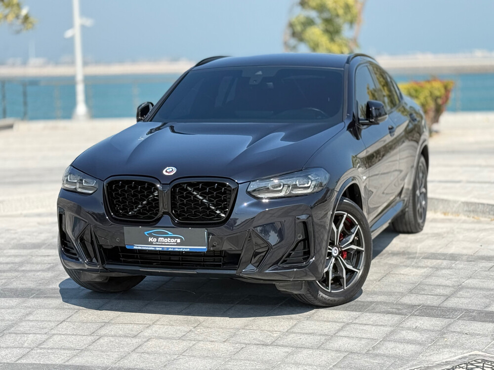 bmw X4 30i model 2022 — photo 1 for sale in Qatar