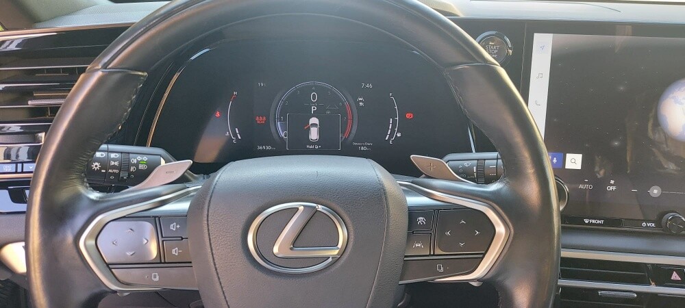 lexus RX350 — photo 12 for sale in Qatar