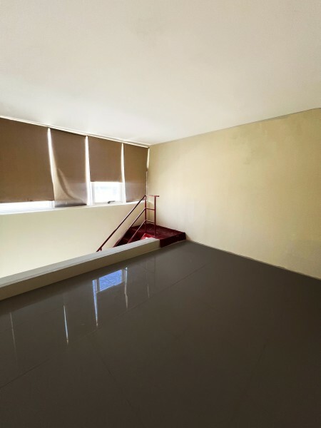 Shops for Rent in Al Aziziyah - 3