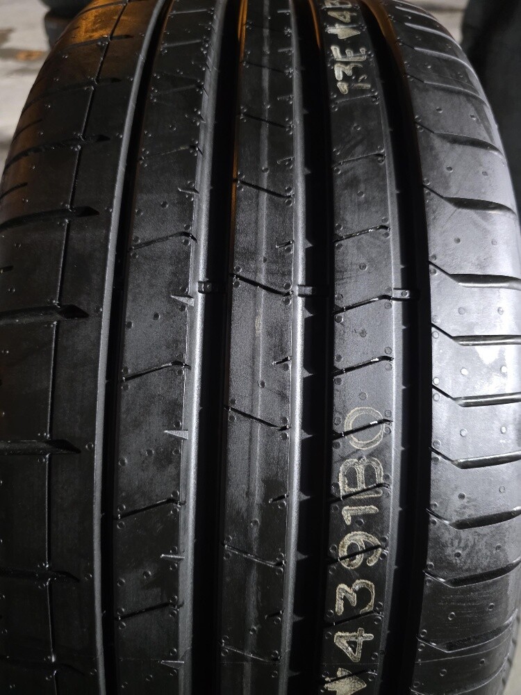 255/45/20 Pirelli New Tyre - 3