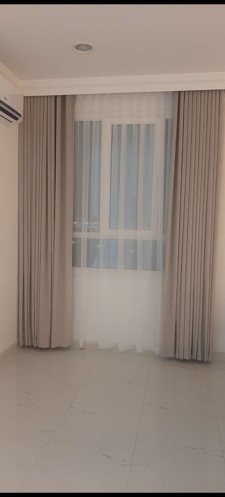 curtain - 8