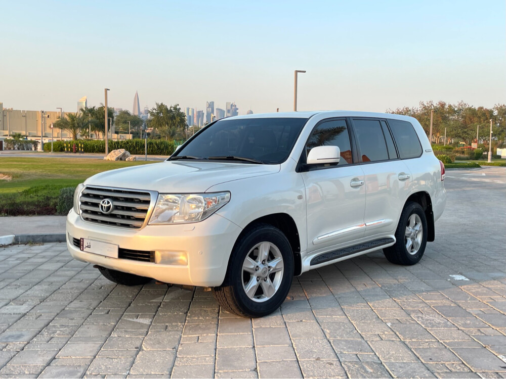 Toyota LandCruiser VXR 2011 — photo 1 for sale in Qatar