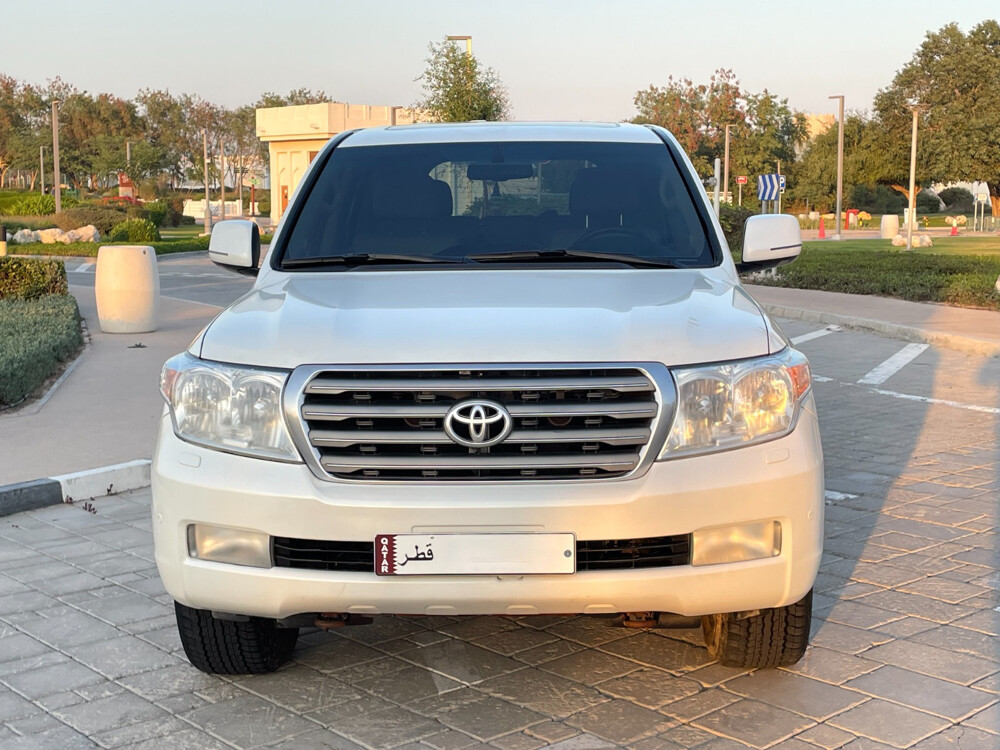 Toyota LandCruiser VXR 2011 — photo 4 for sale in Qatar