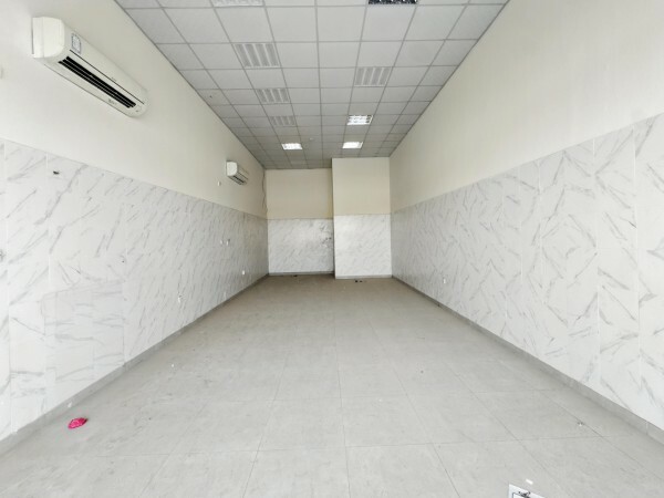 المره | محل واسع | موقع مميز - 3