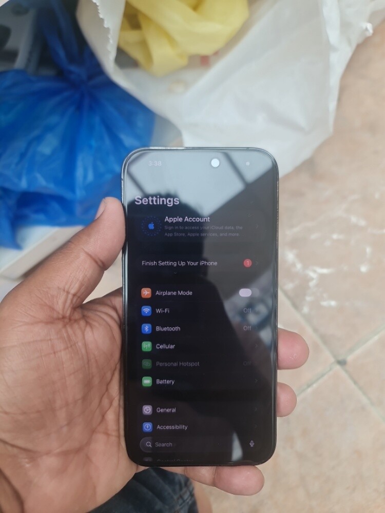 iphone 14 pro max256 battery 92% - 2