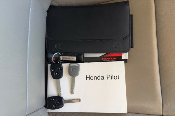 2014 Honda Pilot 4WD Touring — photo 12 for sale in Qatar