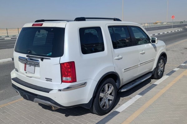 2014 Honda Pilot 4WD Touring — photo 5 for sale in Qatar