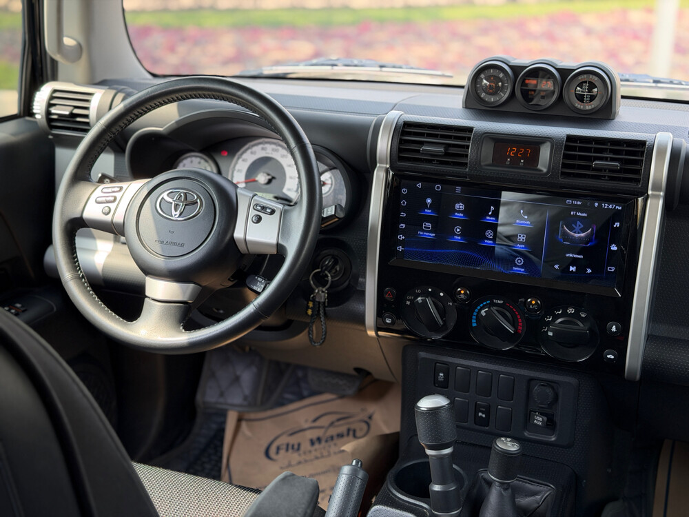 FJ Cruiser — photo 13 for sale in Qatar