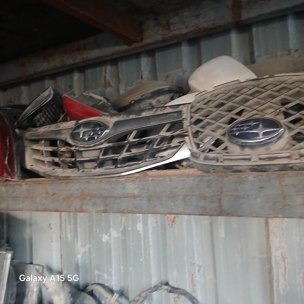 Used and new Subaru spare parts f - 7