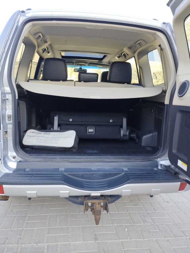 Pajero full options. - 12