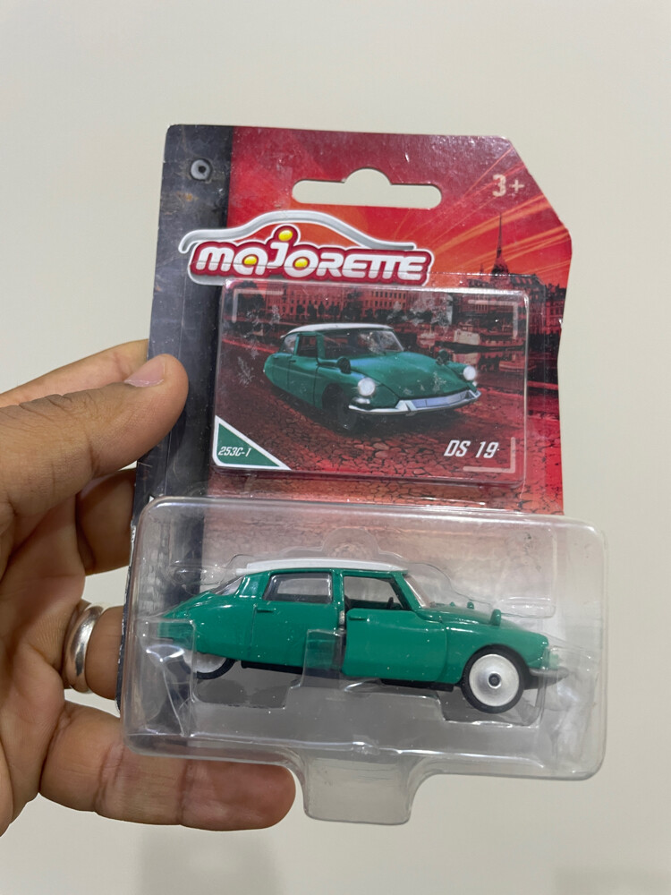 branded diecast cars new - 7
