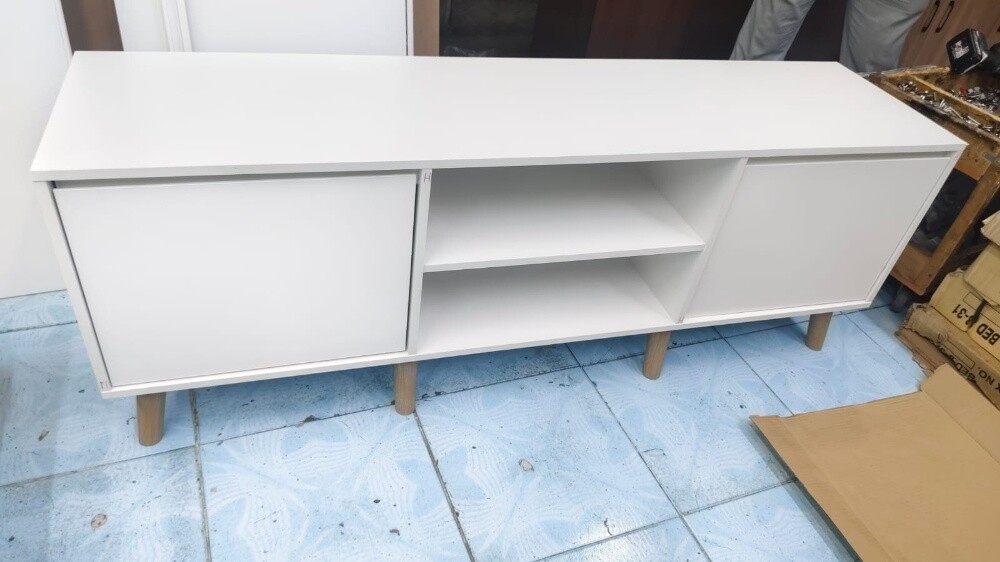 Tv table (new) - 9