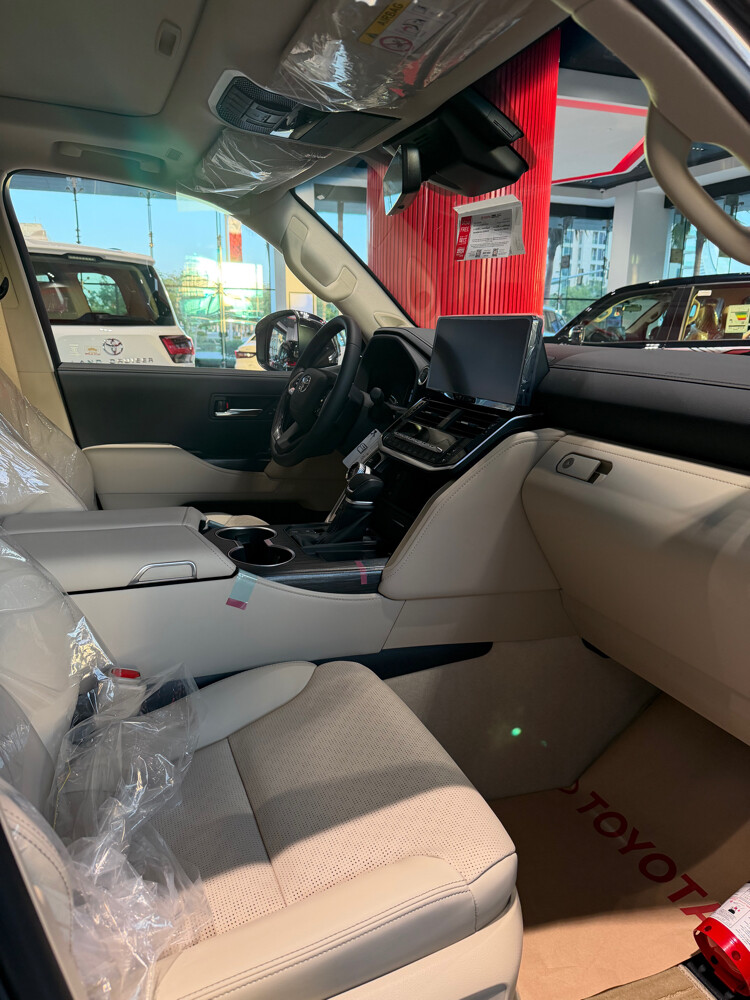 VVIP LIMOUSINE - 5