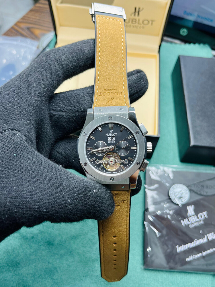 Hublot watch - 9