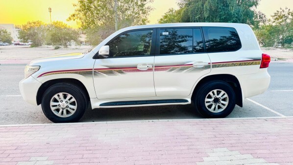 Land Cruiser 2012 GX — photo 6 for sale in Qatar