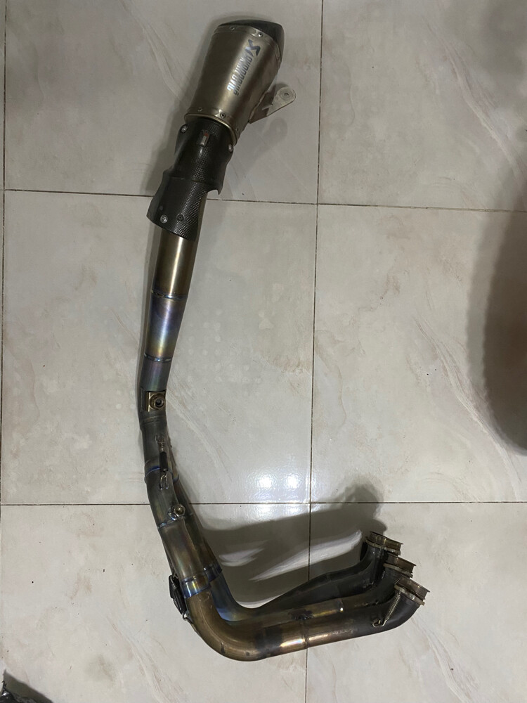 Akrapovič Full system titanium  - 1