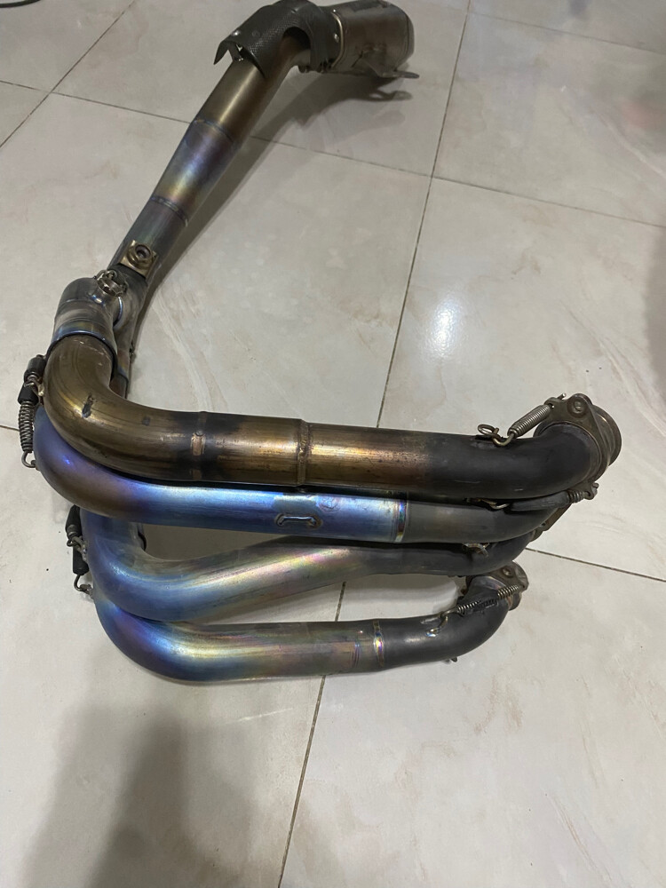 Akrapovič Full system titanium  - 2