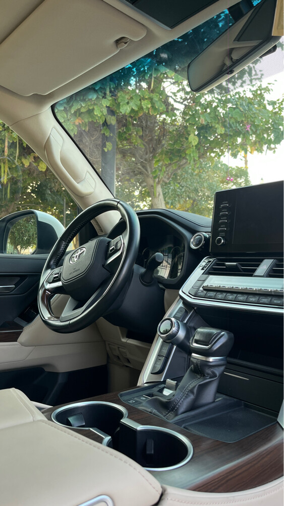 gxr twin turbo full option 2022 - 2