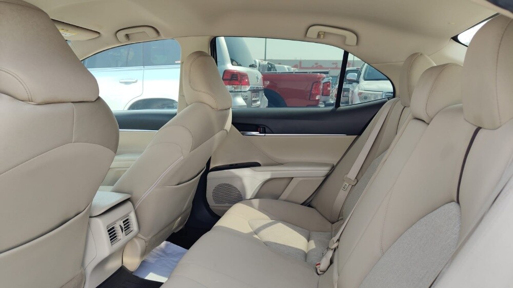 Toyota Camry — photo 6 for sale in Qatar