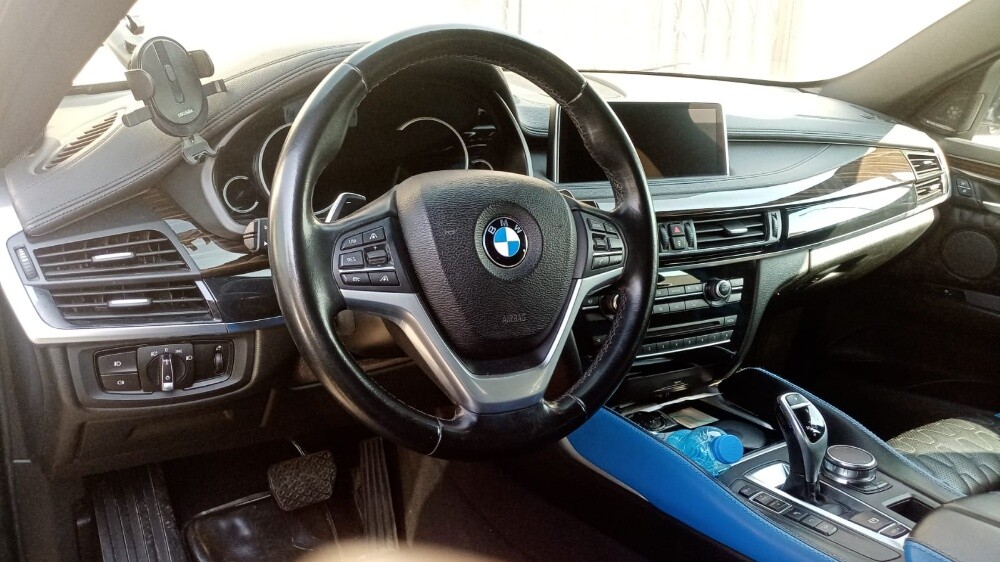 BMW X6 50i - 6