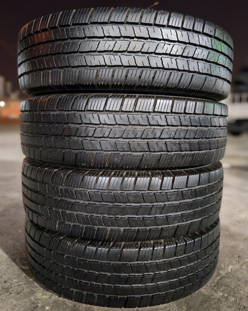 235/80/17 Michlin Tire - 1