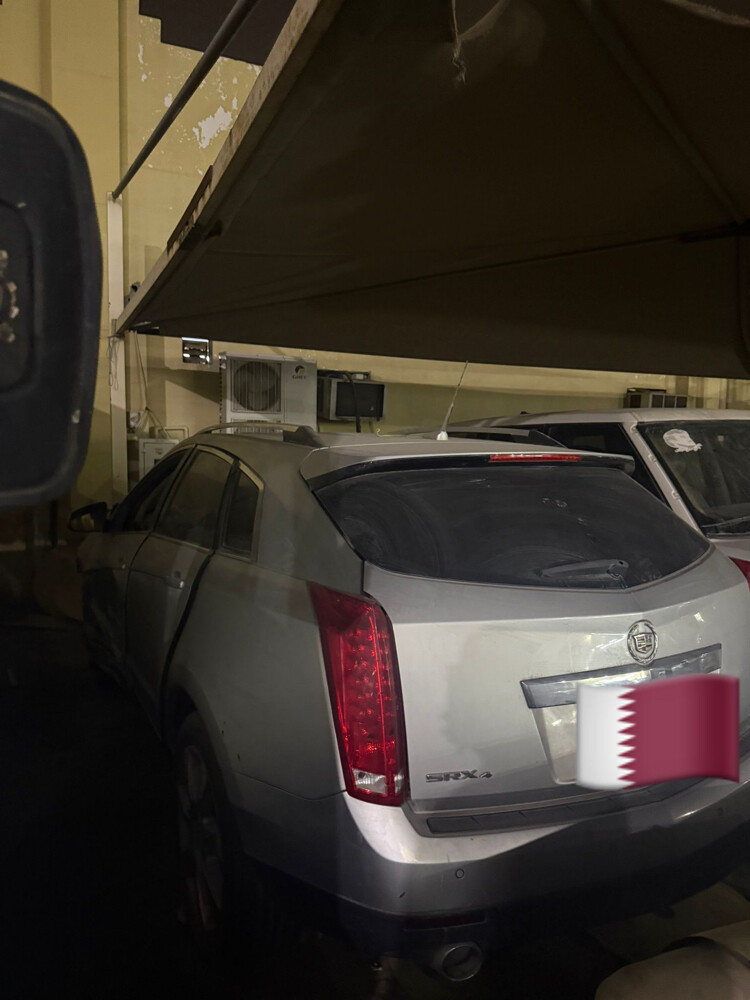 cadilac srx 4 - 3