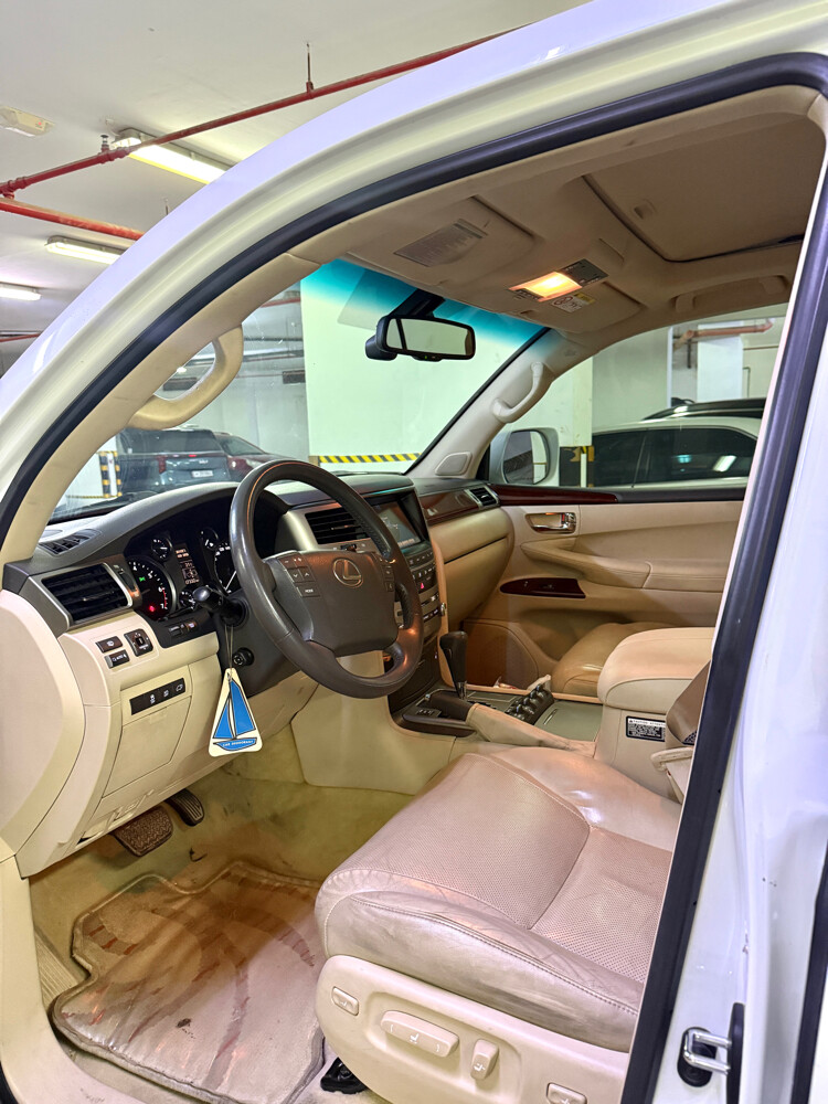 lexus 2014 full options — photo 6 for sale in Qatar