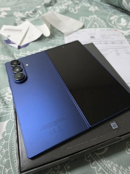 samsung Galaxy Z fold 7, 256 GB - 1