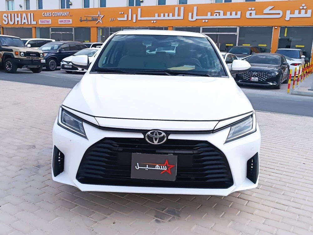 تويوتا يارس 2024 نظيفة - 1