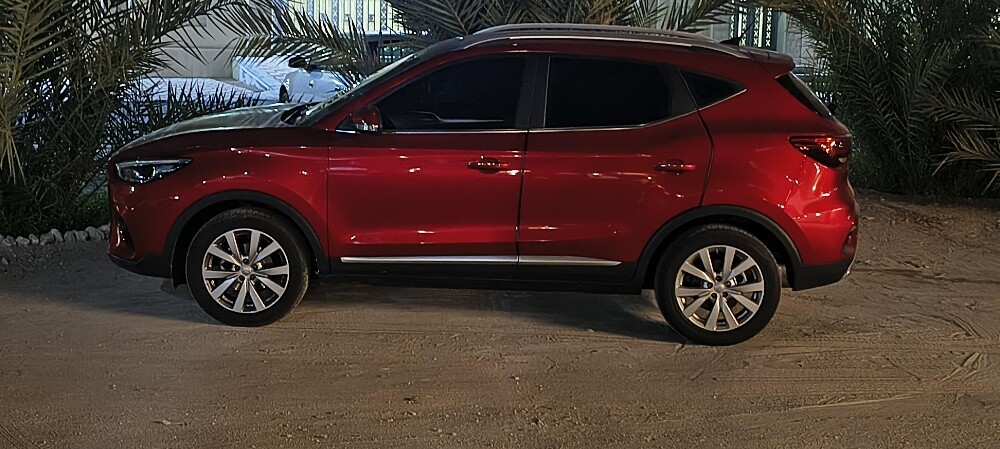 MG car ZS  2025, 16 months old, R - 1