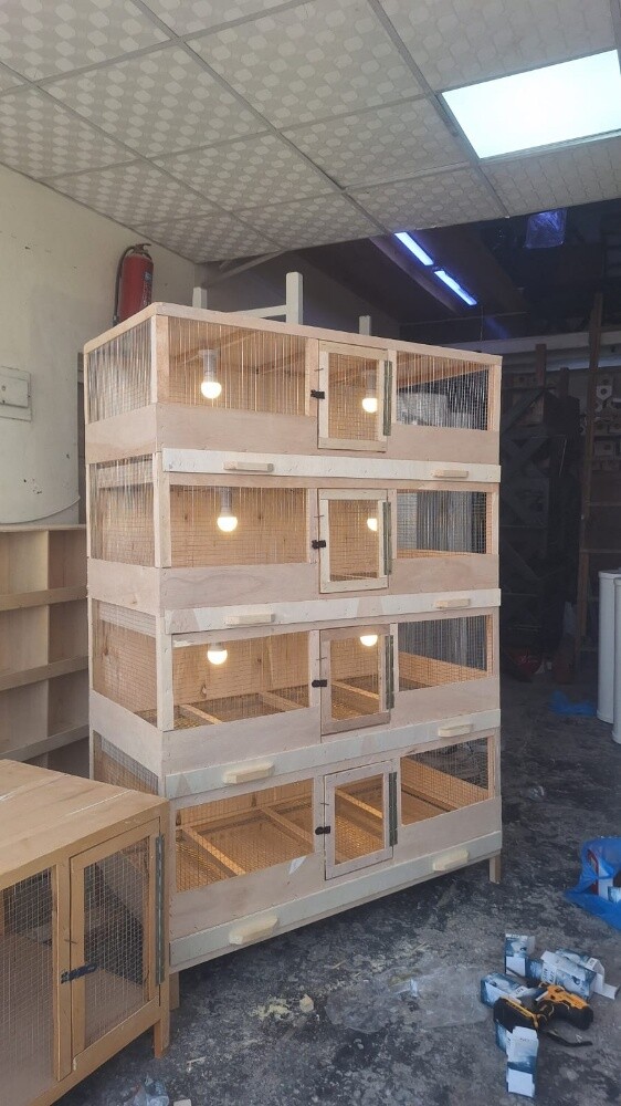 All kinds of cages for birds - 9