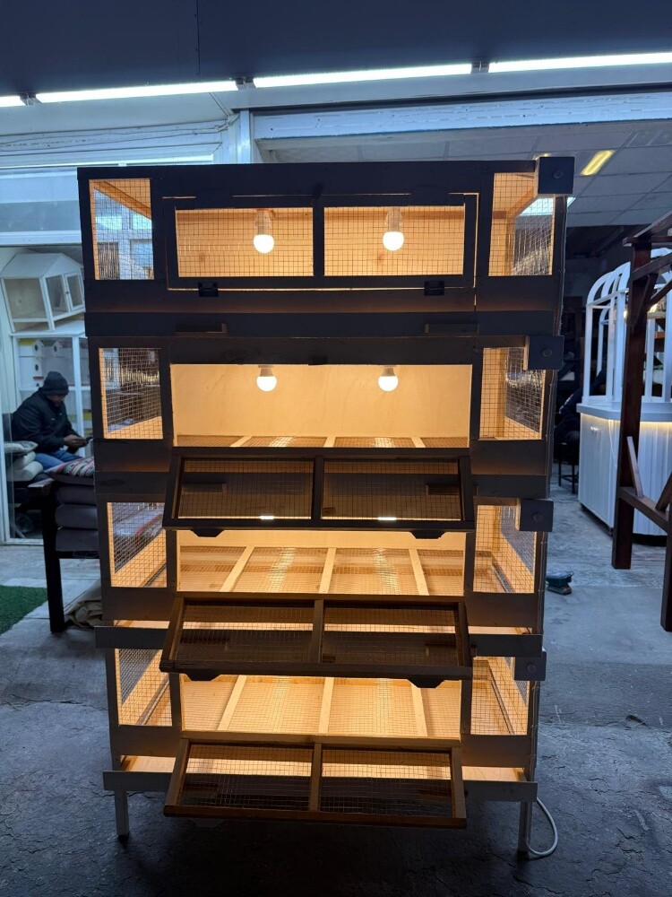 All kinds of cages for birds - 10