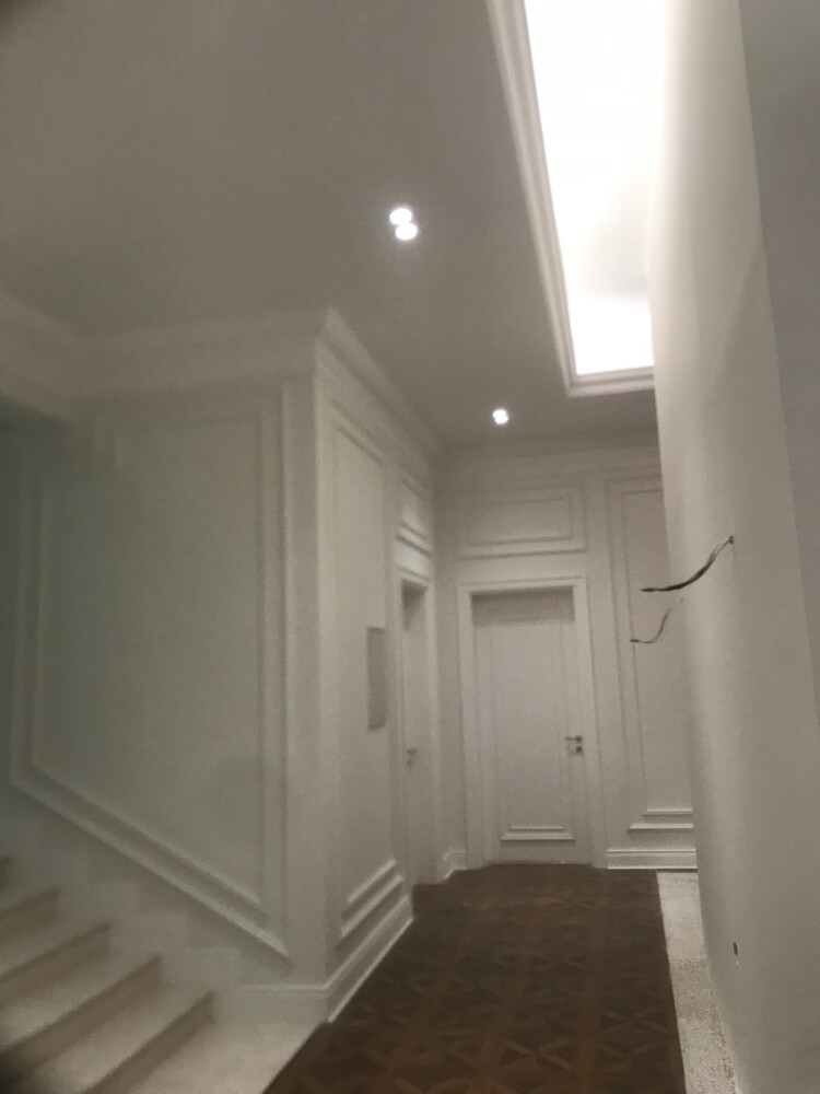 Painting and decorating work - 24