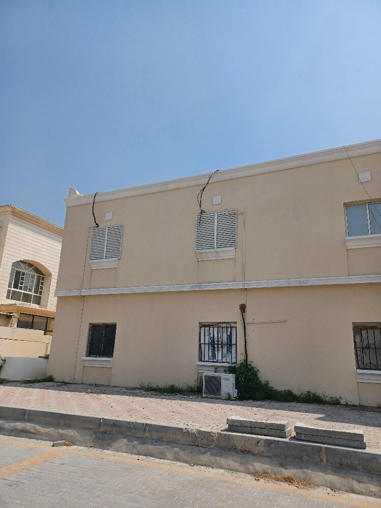 اداري مشرف مجمع او عماره ابحث عمل - 5