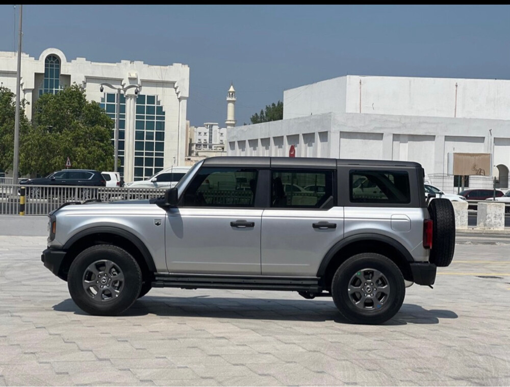 ford bronco - 3