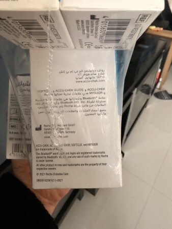 NEW ACCU-CHECK GUIDE (SEALED) - 4