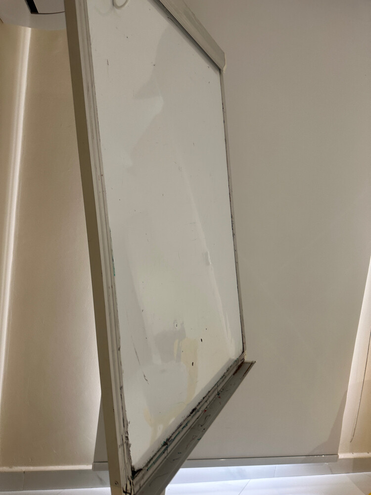 For sale: whiteboard  - 2