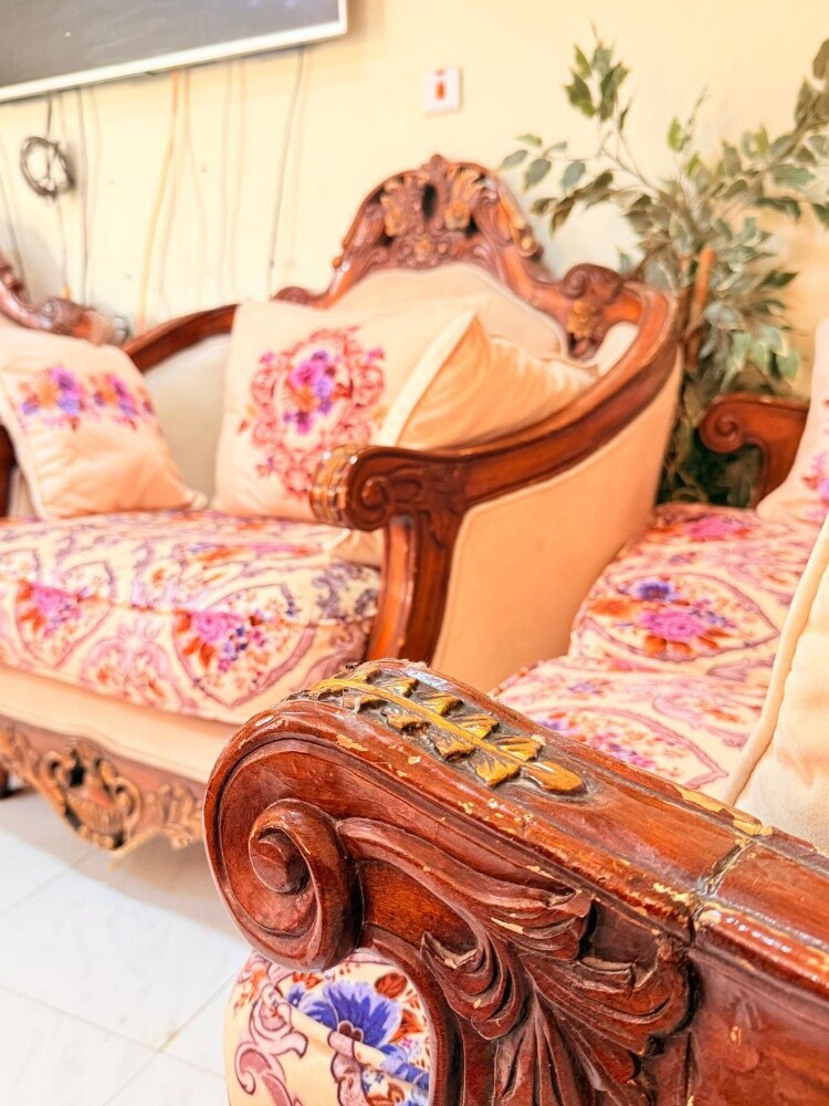 sofa - 4