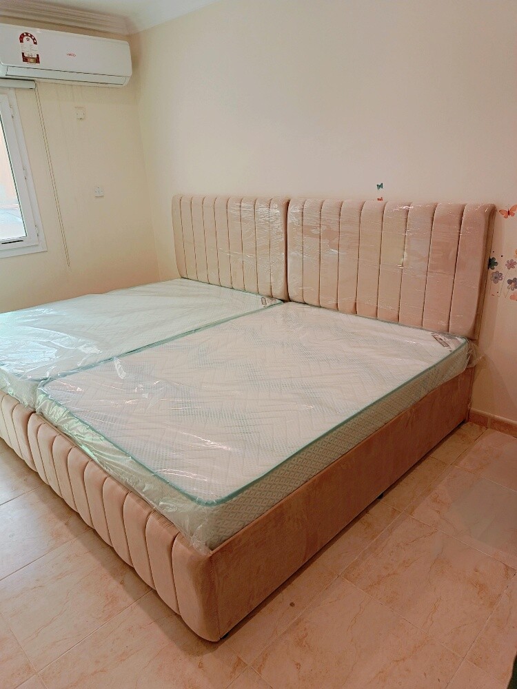 bedroom set selling - 24