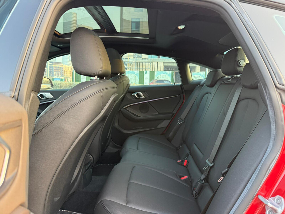 BMW 218i like brand new — photo 3 for sale in Qatar