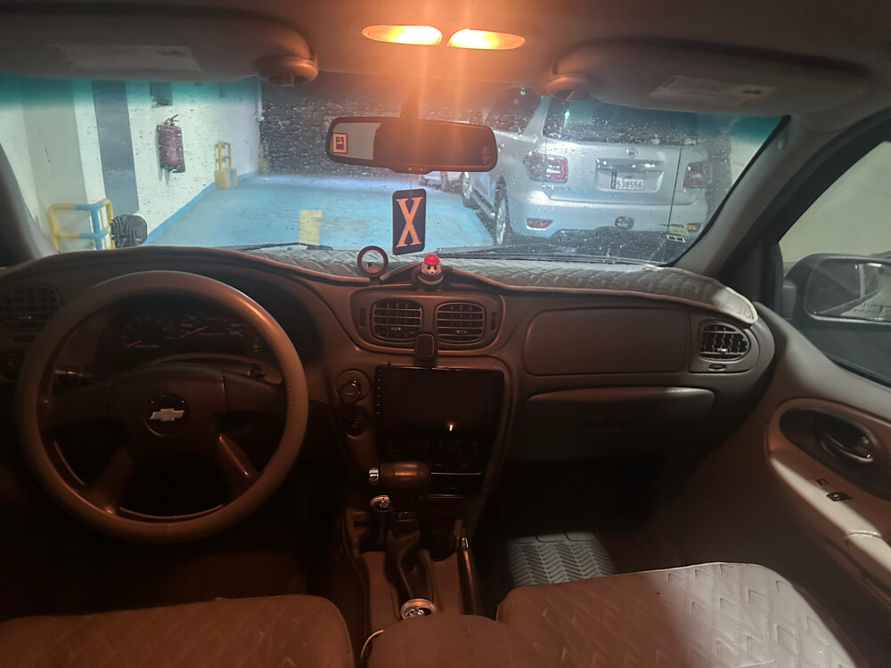 chauffeur blazer — photo 2 for sale in Qatar
